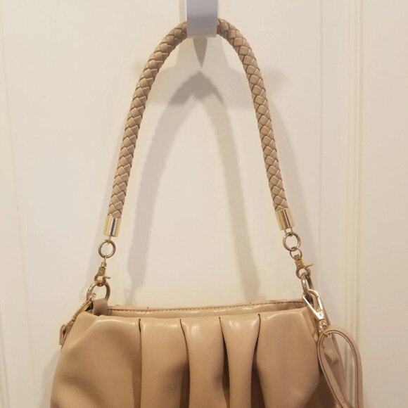 Super Feminine Beige Woman's Crossbody Handbag with Braided Handle - Picture 2 of 9